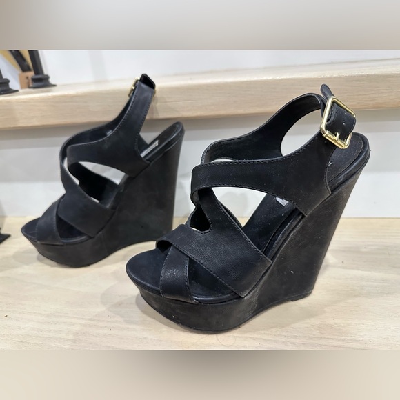 Steve Madden ‘Xenix’ Heels (Size: 7.5) - Picture 3 of 5